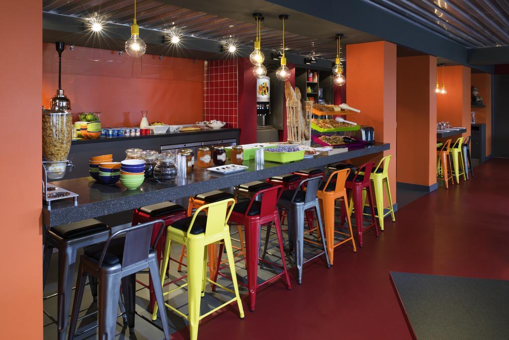 Отель Ibis Styles Lyon Centre Confluence Экстерьер фото
